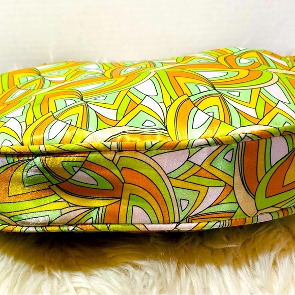 Margi Gaba Women's Geometric Vintage Pattern Shoulder Purse - Picture 3 of 9